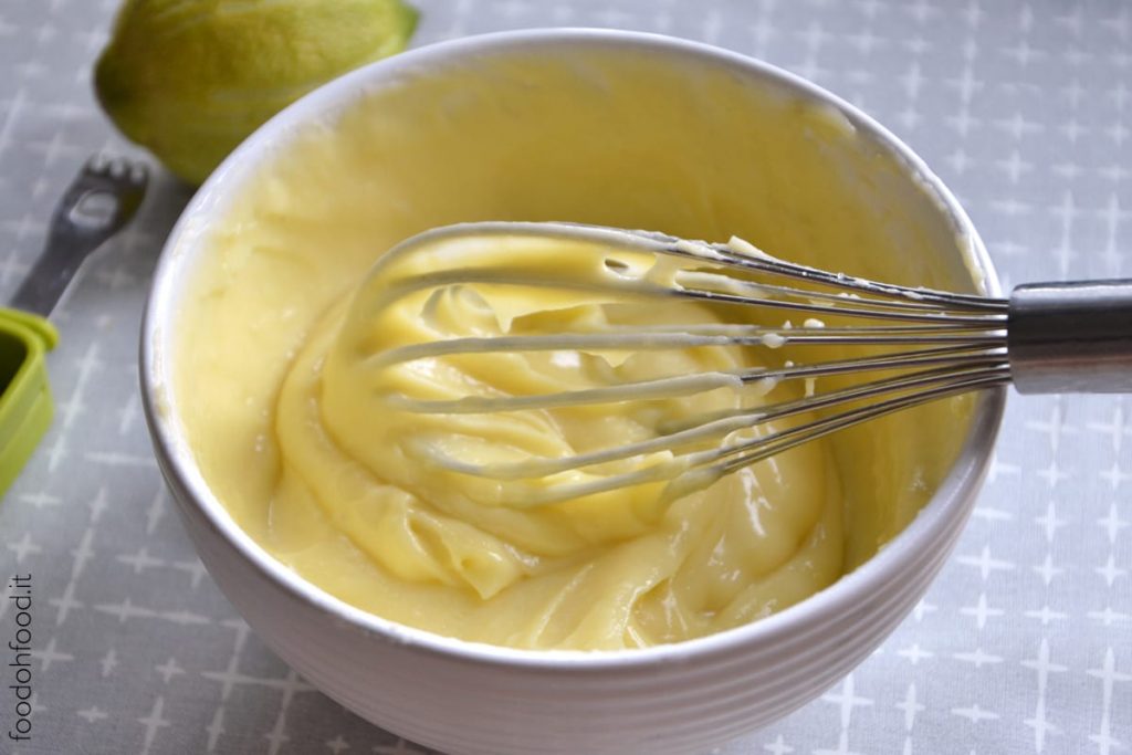 Classic lemon and vanilla pastry cream - creme patissiere
