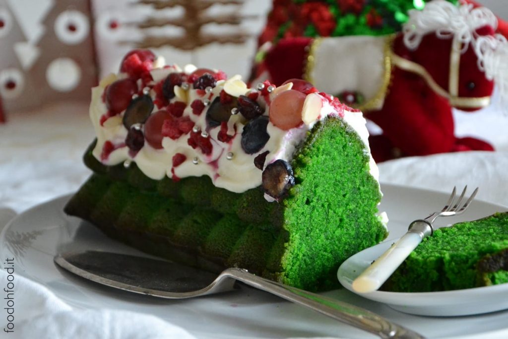 Christmas green velvet poundcake